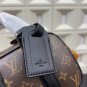 P125 Louis VuittonLV Nano Porte phone bag, shoulder crossbody bag, classic and versatile