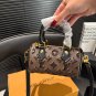 P125 LV Pillow BagSweet and cool, a whole love to live inVersatile and fashionable, wi