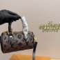 P125 with folding box size 16 10LV nano glitter pillow bagCute and gentle, loving an