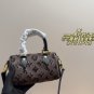 P125 with folding box size 16 10LV nano glitter pillow bagCute and gentle, loving an