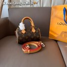 P125LV Nano Speedy 16 Pillow BagLV's new series of pillow bags and handbags, the LV Sp