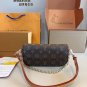 P130 comes with a gift boxLV's new Ivy armpit bag, single shoulder and crossbody style