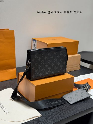 P130 double box packagingBring a chip!size&iuml;&frac14;�22.15cm LV Gaston Men's 2-in-1 Crossbody