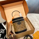 P130 Silk Scarf Folding Gift Box PackagingLv's exquisitely crafted Cannes wealth bucket