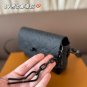 P130 with folding box LV's newly launched men's mailman bag is so popular that it is hard