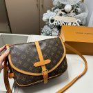 P135 (chip version)T-26-2 size 29 × 20 folding boxLV Saumur GeminiThe new saddle ba