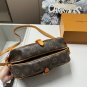 P135 (chip version)T-26-2 size 29 &Atilde;� 20 folding boxLV Saumur GeminiThe new saddle ba