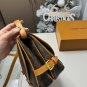 P135 (chip version)T-26-2 size 29 × 20 folding boxLV Saumur GeminiThe new saddle ba