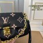 P135 (Folding Box)size:25×15LV Louis Vuitton's new embossed Favorite cloud bagThe