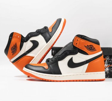 1 Retro High OG Shattered Backboard (2025)