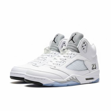 5 Retro White Metallic 2026