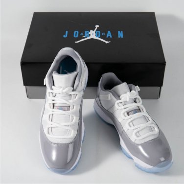 11 Low Retro Cool Grey