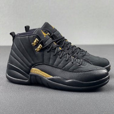 12 Black Golden 2026