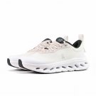 On Running Cloudtilt 2 LOEWE Sand White 2026