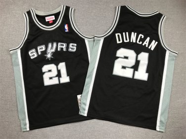 Spurs 21 Retro Black. jpg