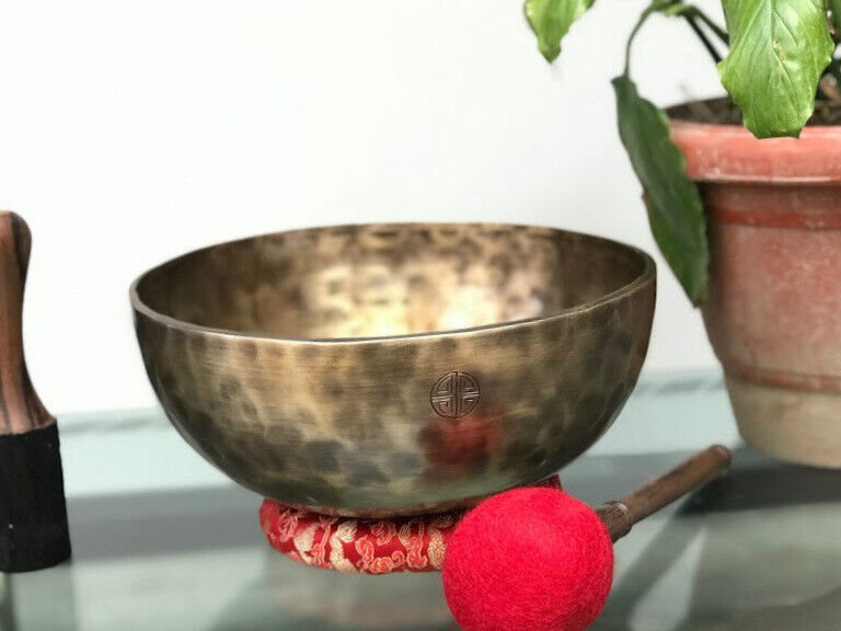 12 inches Solar Plexus Chakra Singing Bowls -30 cm E Note Full moon Singing Bowl
