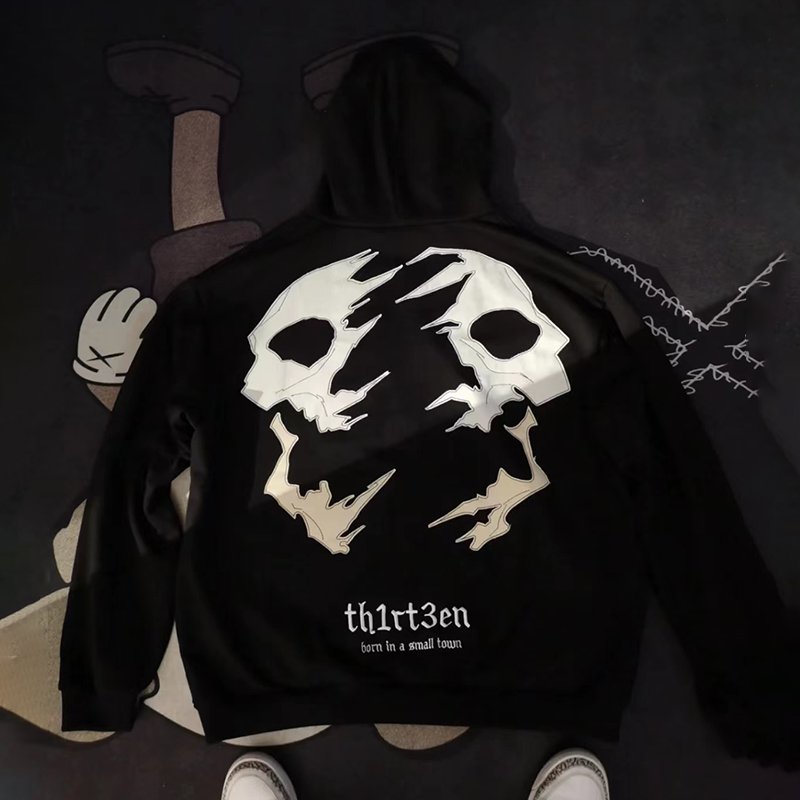 Rip The Skeleton Print Fleece Hoodie
