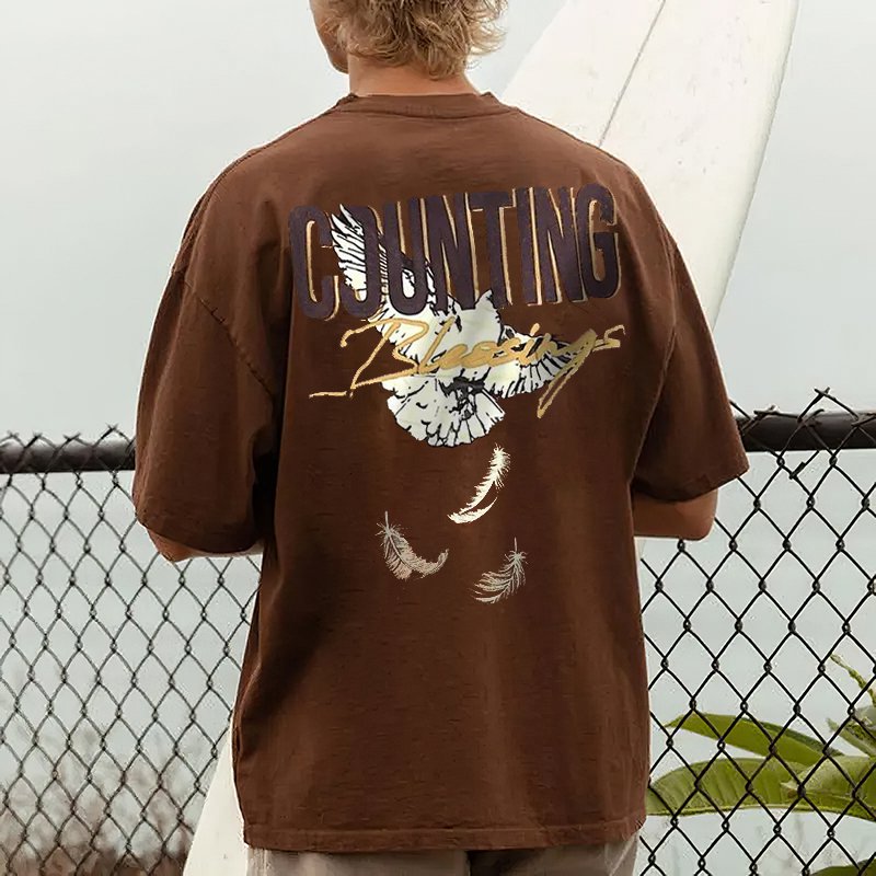 Simple Short-Sleeved T-Shirt With Contrasting Letters And White Dove Print