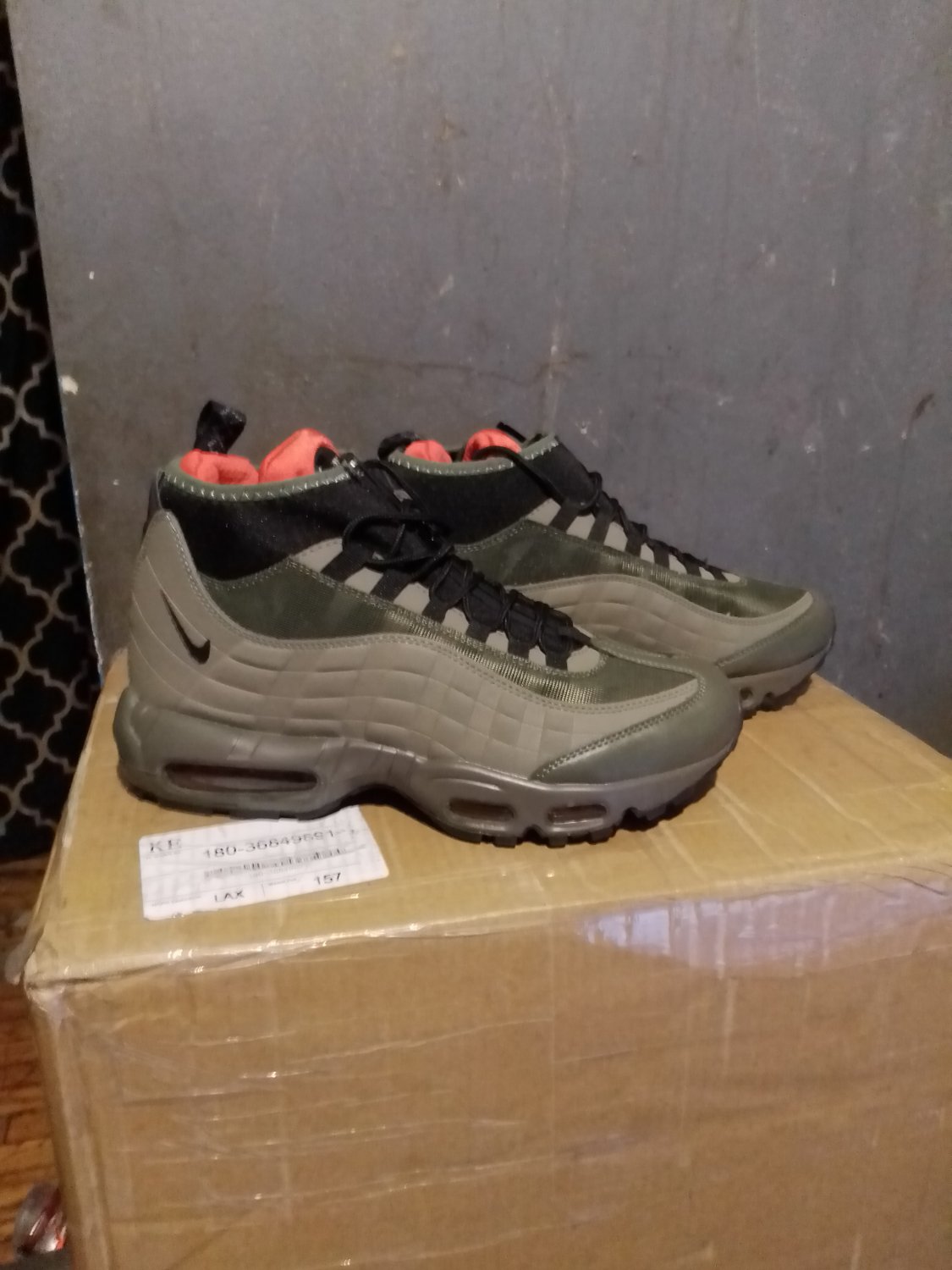 Size 10 Men Nike Air Max 95 Sneaker Boots