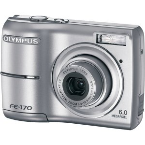 Olympus 6.0 M CCD Camera w/ 3x Optical Zoom and 2.5" TFT LCD
