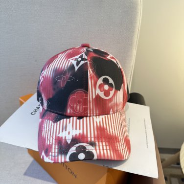 LV versatile baseball cap (32)