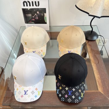 LV versatile baseball cap (45)