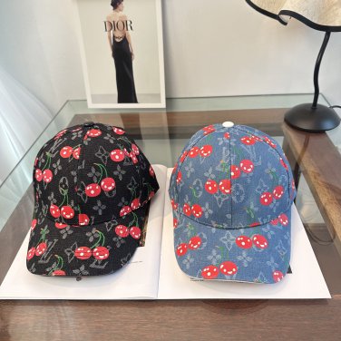 LV versatile baseball cap (55)