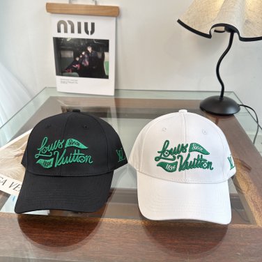 LV versatile baseball cap (73)