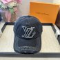 LV versatile baseball cap (73)