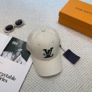 LV versatile baseball cap (119)