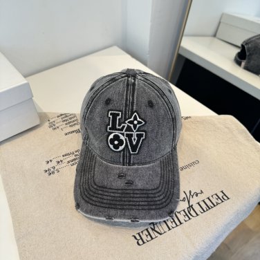 LV versatile baseball cap (194)