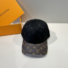 LV versatile baseball cap (230)