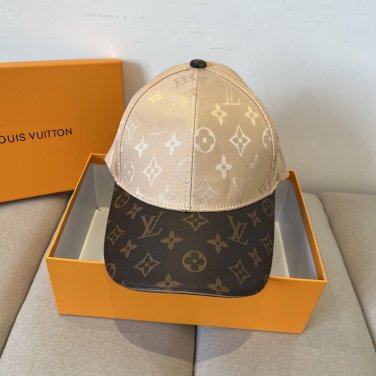 LV versatile baseball cap (231)