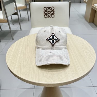LV versatile baseball cap (259)