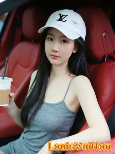 LV versatile baseball cap (335)