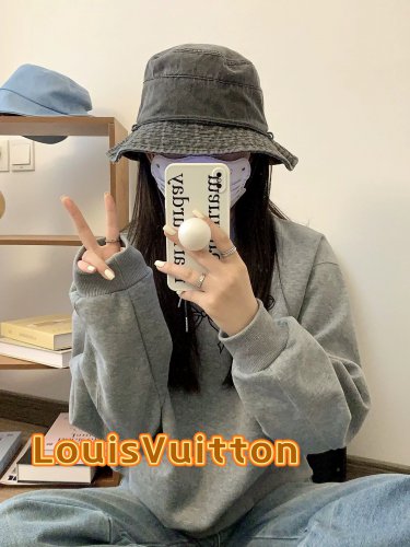 LV versatile baseball cap (353)