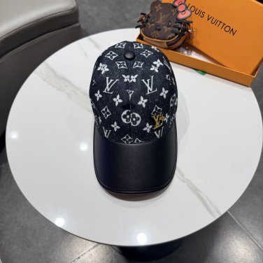 LV versatile baseball cap (420)