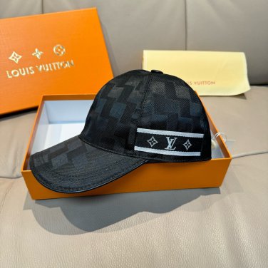 LV versatile baseball cap (447)