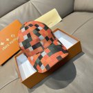 LV versatile baseball cap (457)