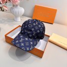 LV versatile baseball cap (464)
