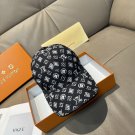 LV versatile baseball cap (468)