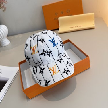 LV versatile baseball cap (490)
