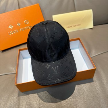 LV versatile baseball cap (518)