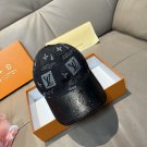 LV versatile baseball cap (559)