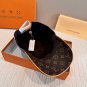 LV versatile baseball cap (569)
