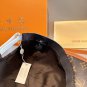 LV versatile baseball cap (574)