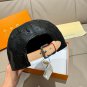 LV versatile baseball cap (597)