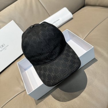 Classic Solid Color Cotton Dad Cap Fashion Daily Wear (105)