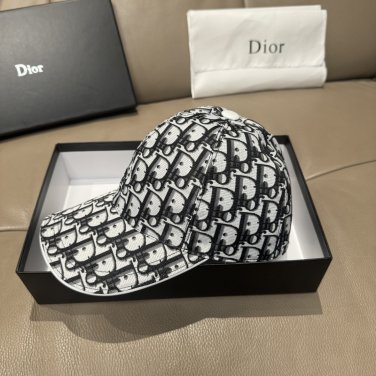 Classic Solid Color Cotton Dad Cap Fashion Daily Wear (143)