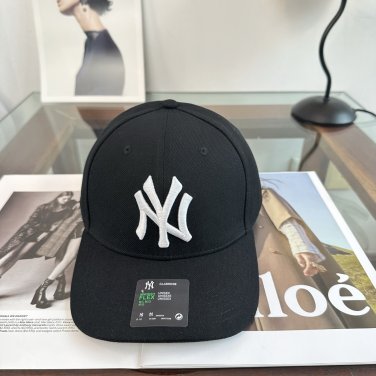 Lightweight Breathable Sports Cap For Men Women (656)